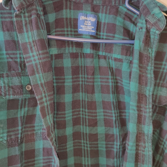 Green Flannel - Picture 5 of 5
